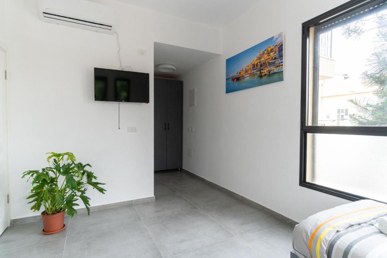 Nahal Oz 33 Aparthotel Bat Yam Buitenkant foto