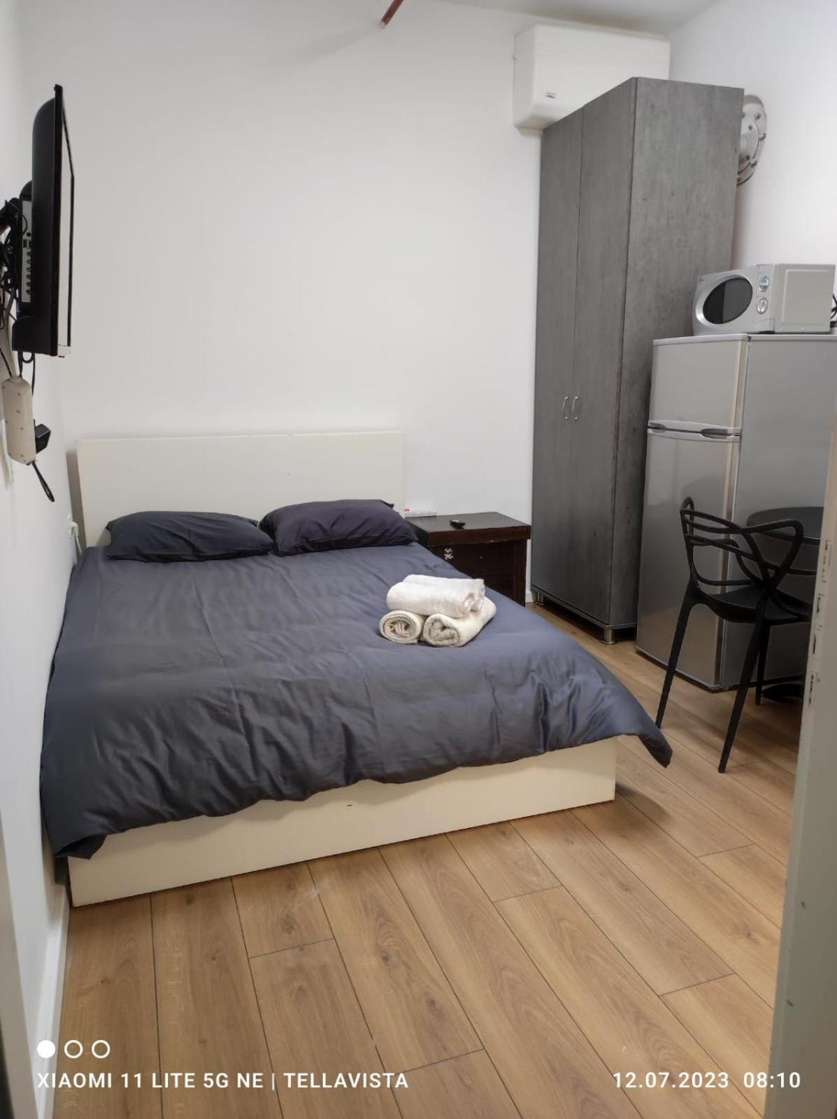 Nahal Oz 33 Aparthotel Bat Yam Buitenkant foto