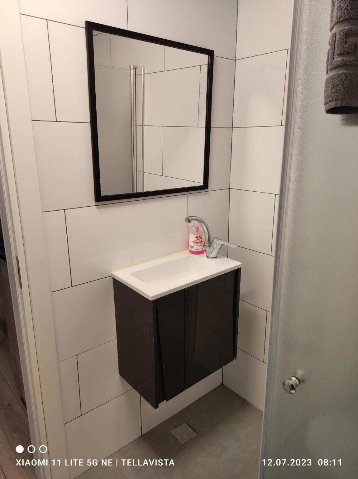 Nahal Oz 33 Aparthotel Bat Yam Buitenkant foto