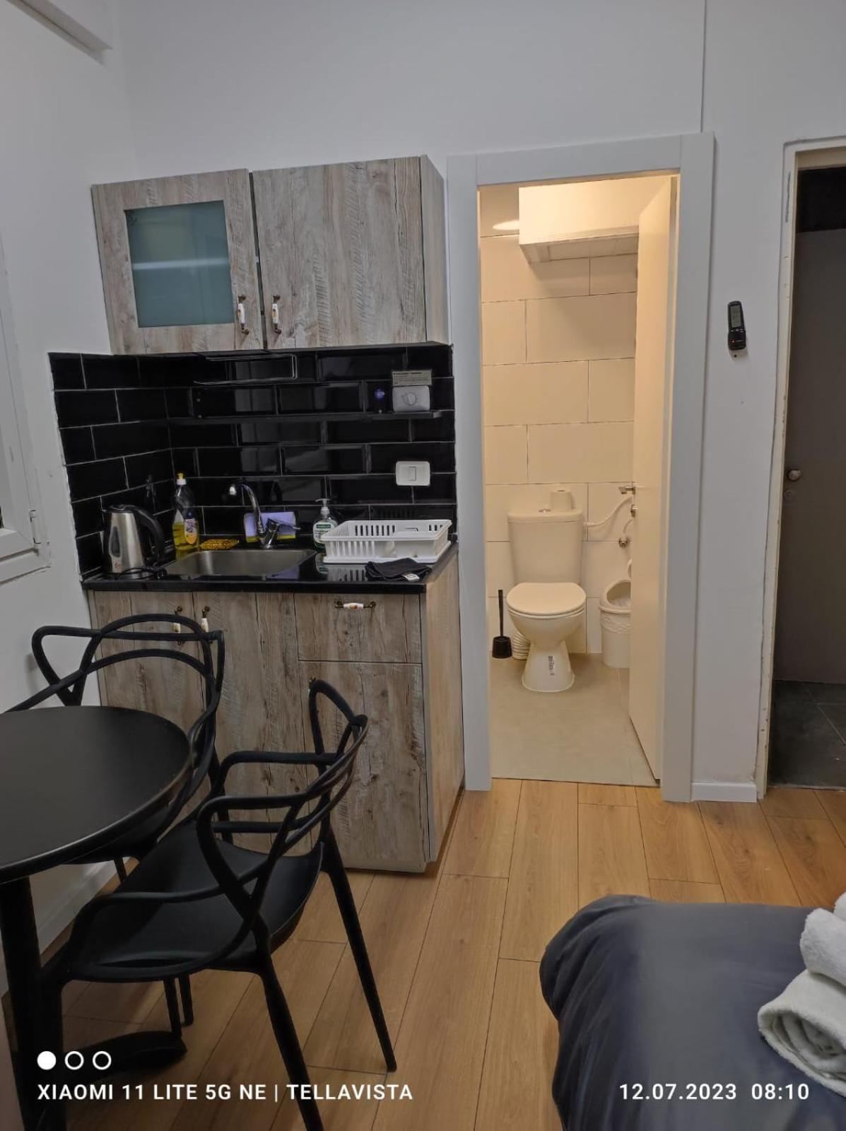 Nahal Oz 33 Aparthotel Bat Yam Buitenkant foto